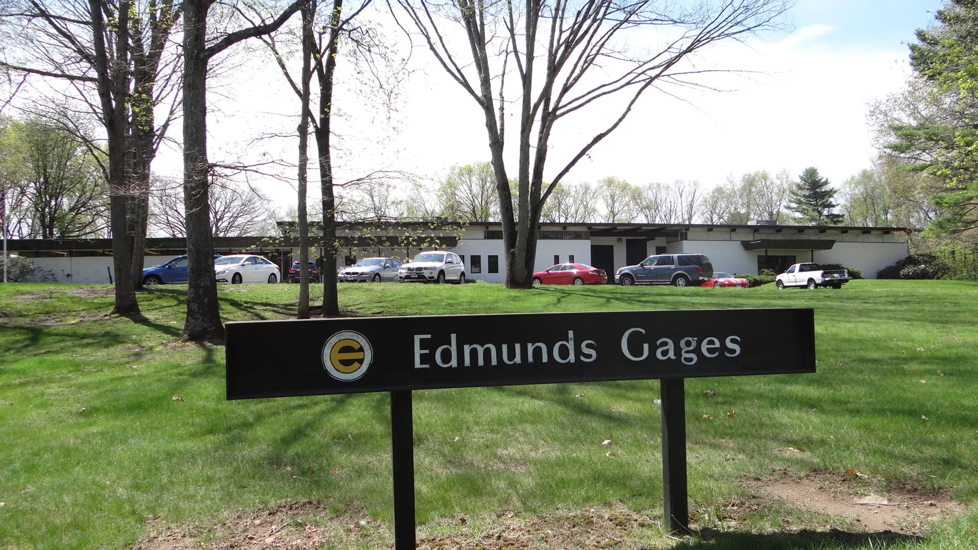 Edmunds Gages cylindrical gage — example 1